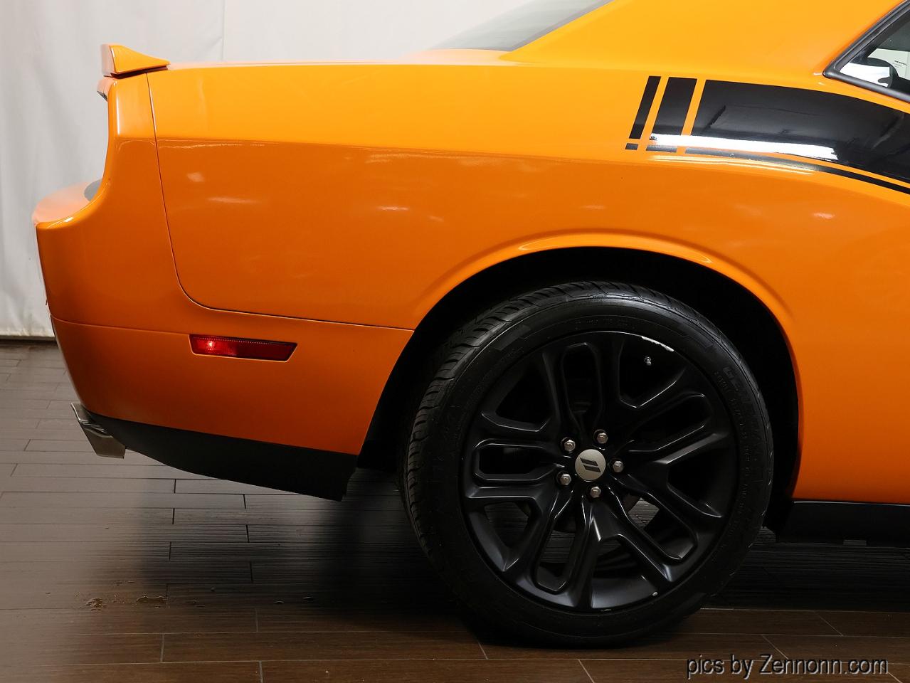 Dodge Challenger 2dr Cpe R/T Plus 2014