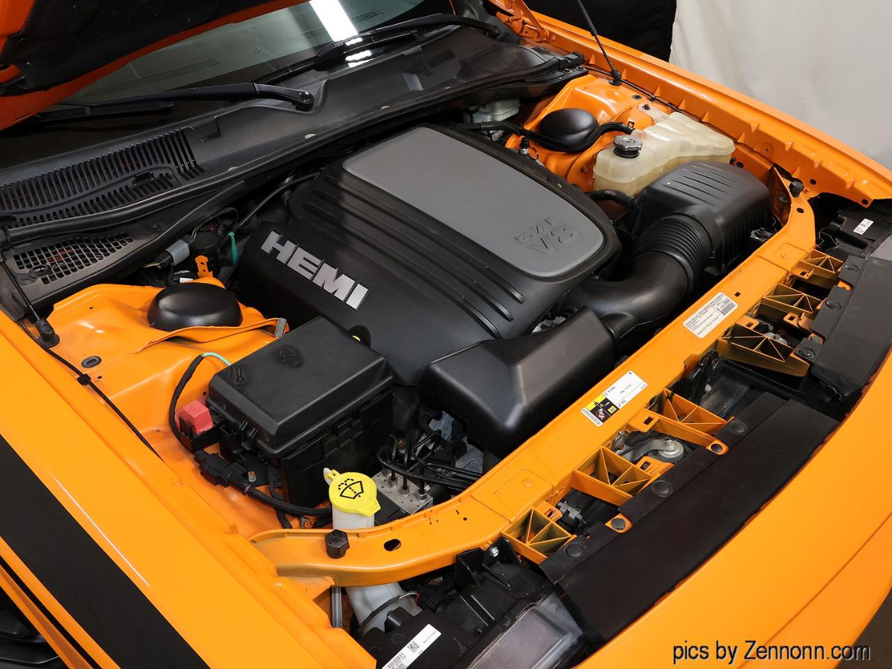 Dodge Challenger 2dr Cpe R/T Plus 2014