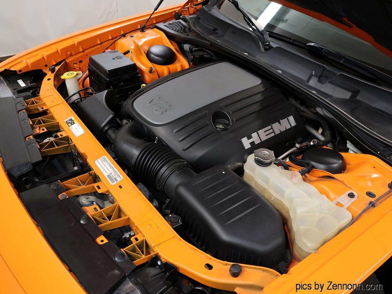 Dodge Challenger 2dr Cpe R/T Plus 2014