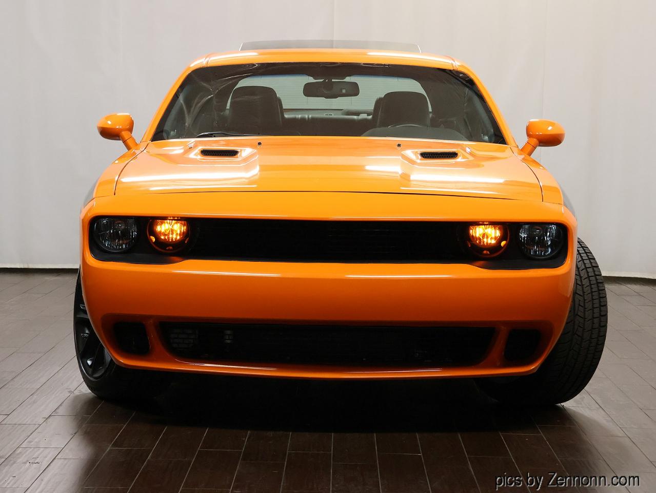 Dodge Challenger 2dr Cpe R/T Plus 2014