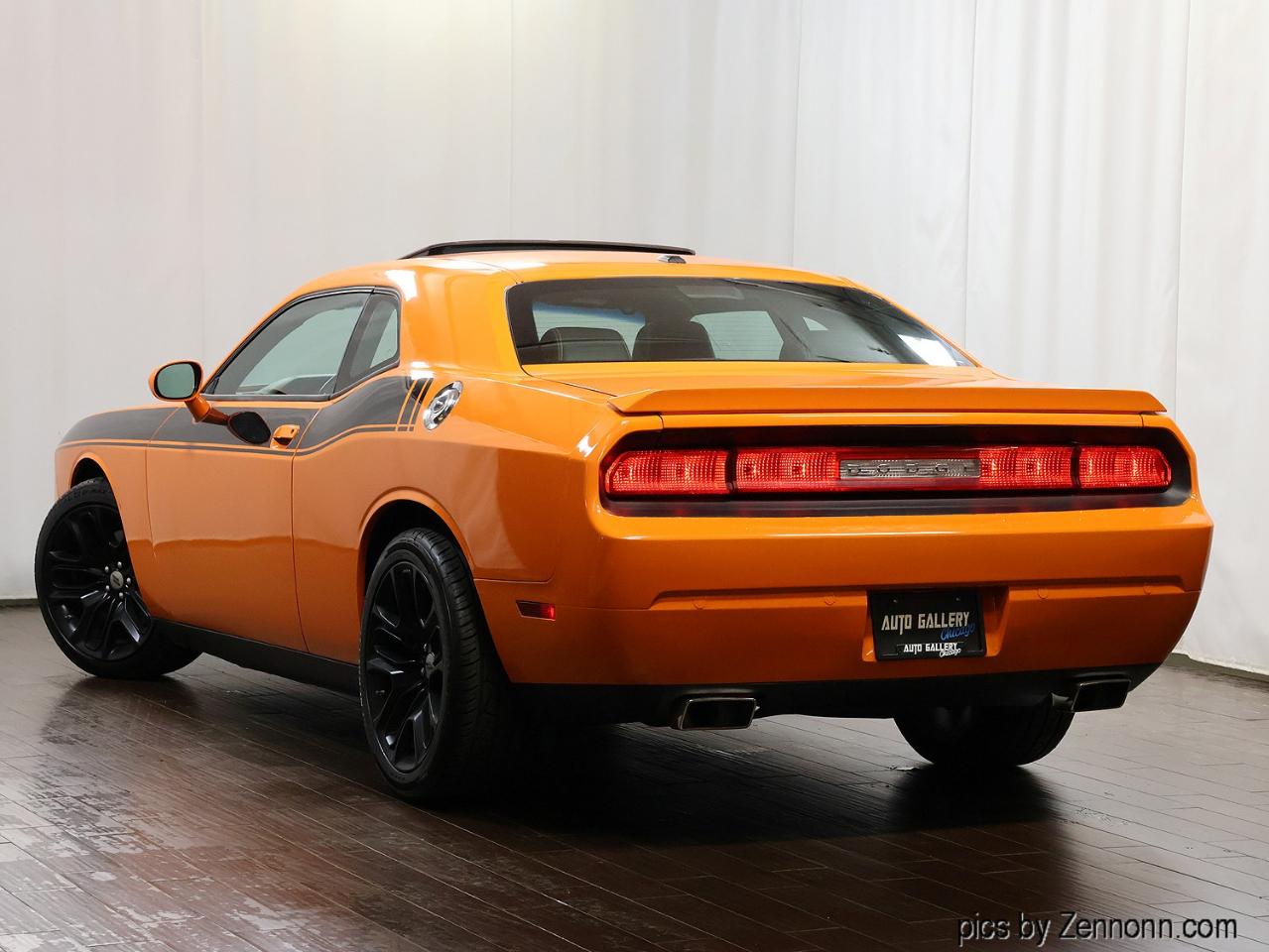 Dodge Challenger 2dr Cpe R/T Plus 2014