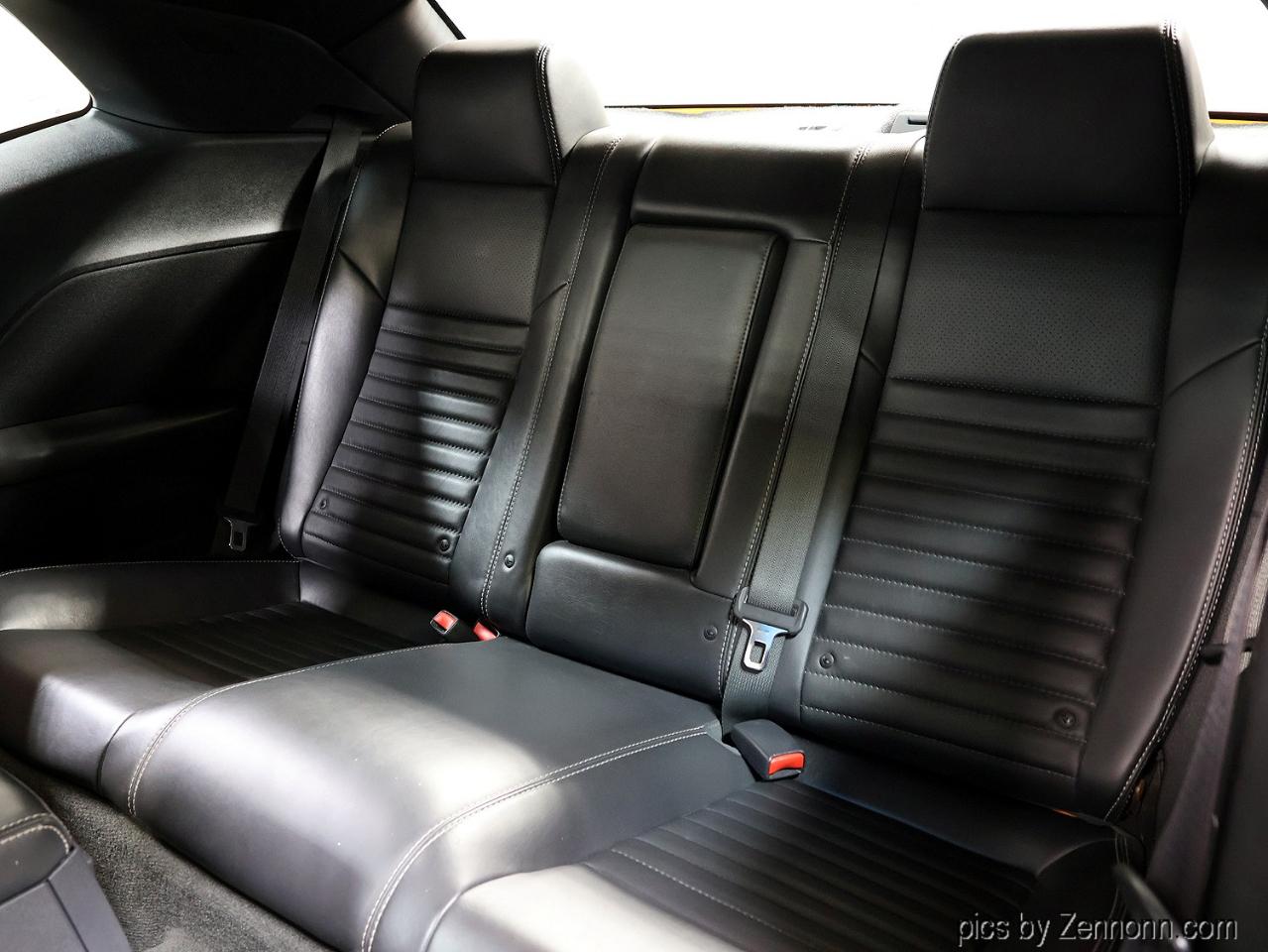 Dodge Challenger 2dr Cpe R/T Plus 2014