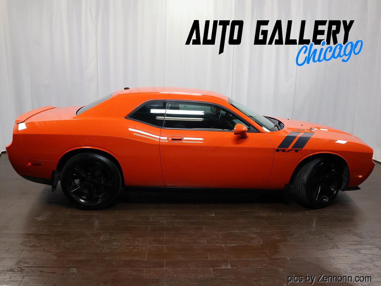 Dodge Challenger 2dr Cpe R/T 2010