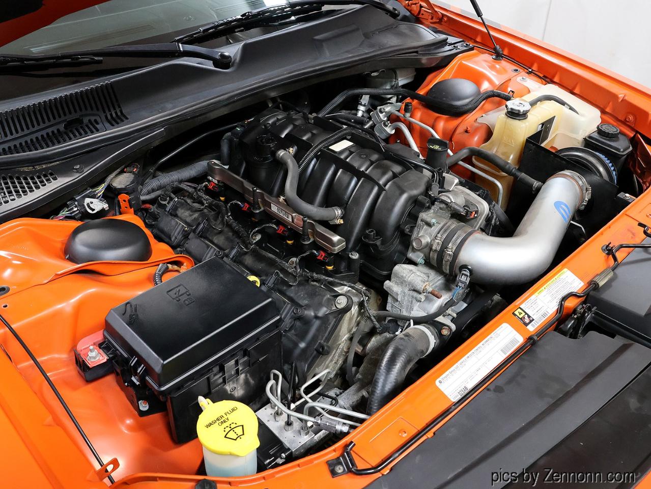 Dodge Challenger 2dr Cpe R/T 2010