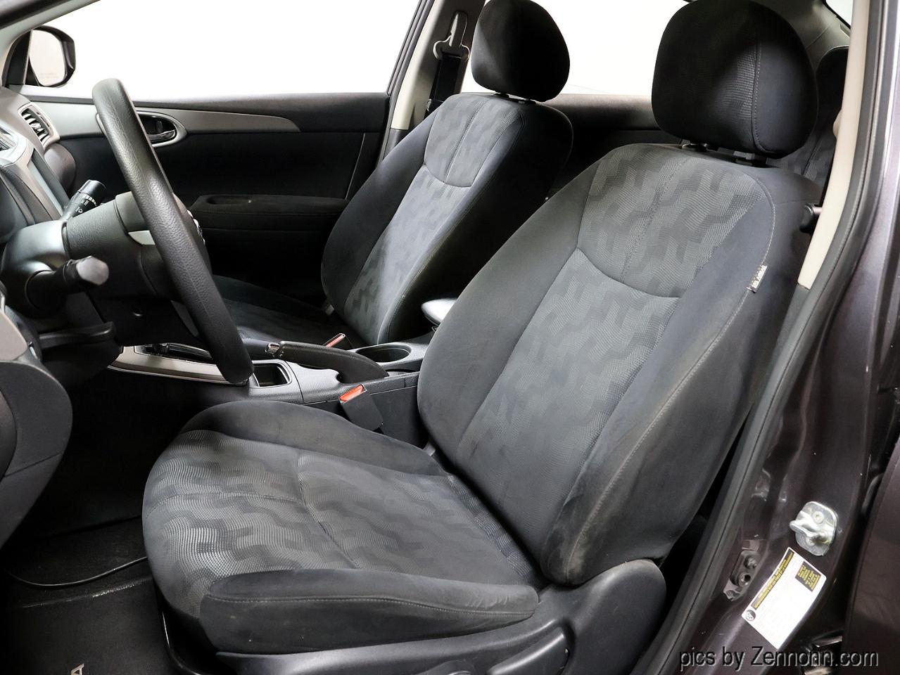 Nissan Sentra 4dr Sdn I4 CVT SV 2013