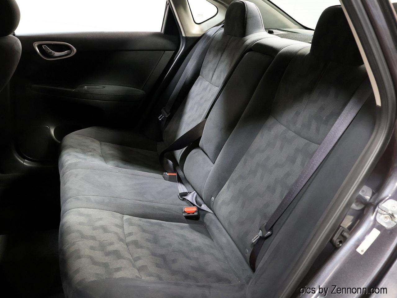 Nissan Sentra 4dr Sdn I4 CVT SV 2013