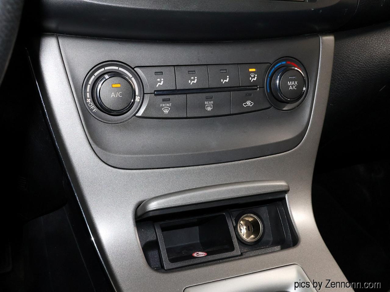 Nissan Sentra 4dr Sdn I4 CVT SV 2013