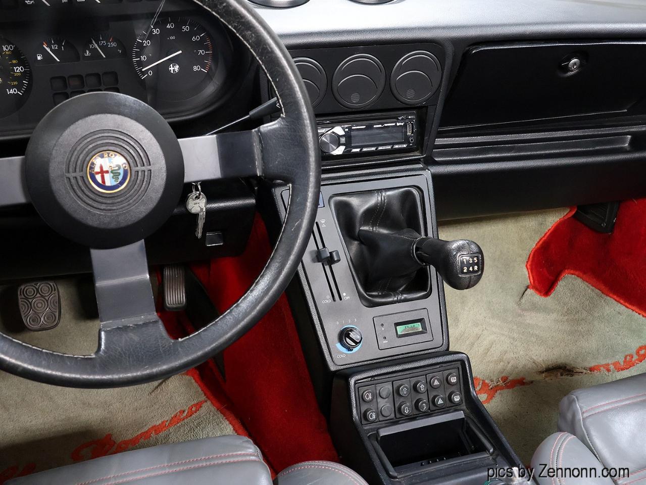 Alfa Romeo Spider 2dr Convertible Quadrifoglio 1987