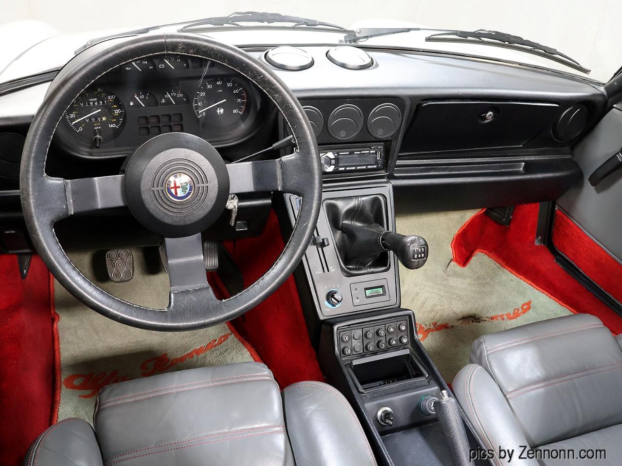 Alfa Romeo Spider 2dr Convertible Quadrifoglio 1987