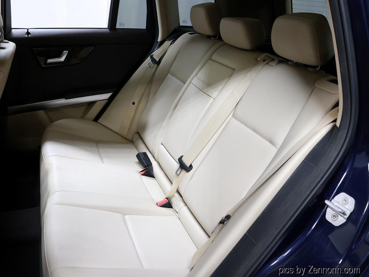 Mercedes-Benz GLK-Class  2015