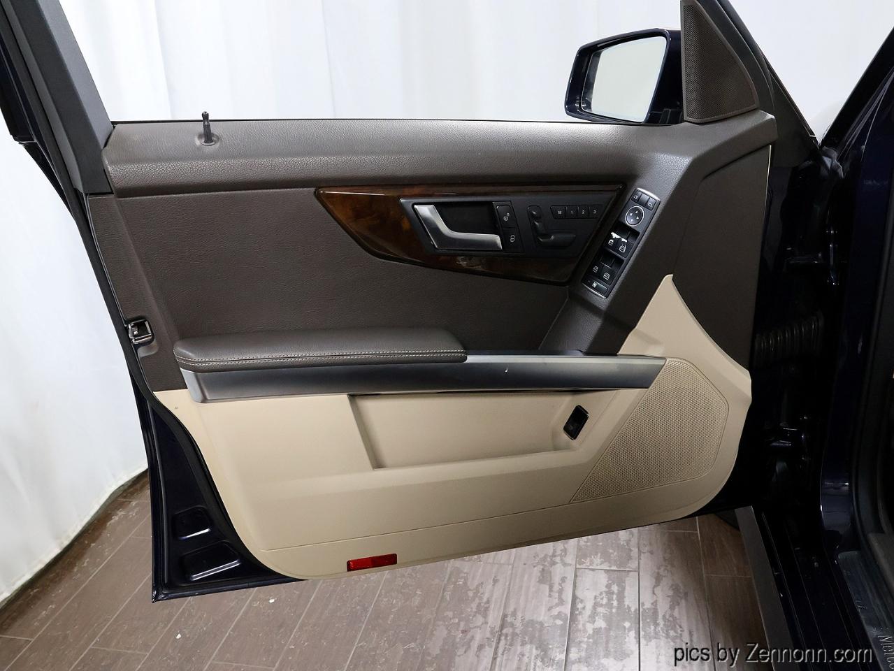 Mercedes-Benz GLK-Class  2015