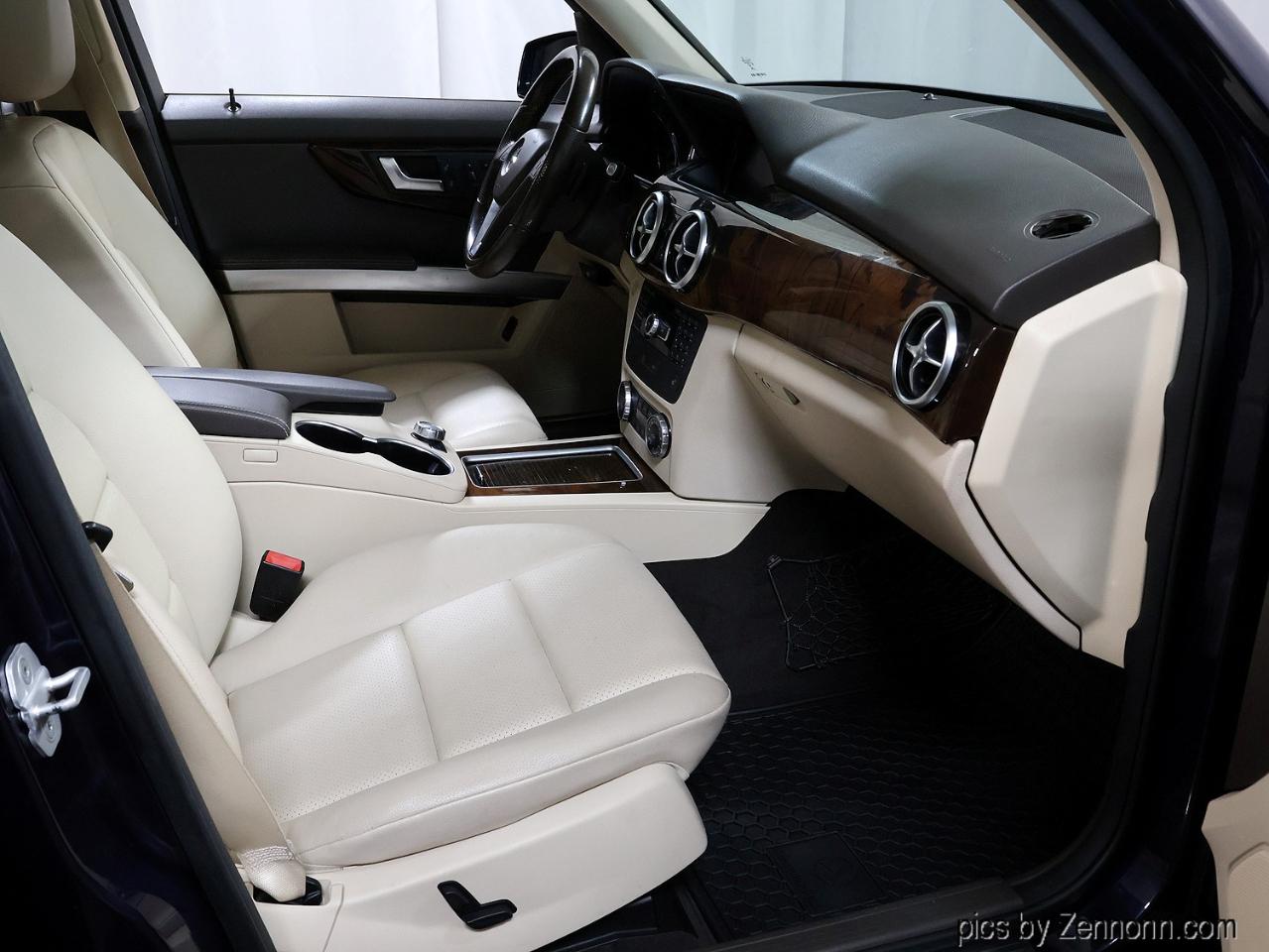Mercedes-Benz GLK-Class  2015