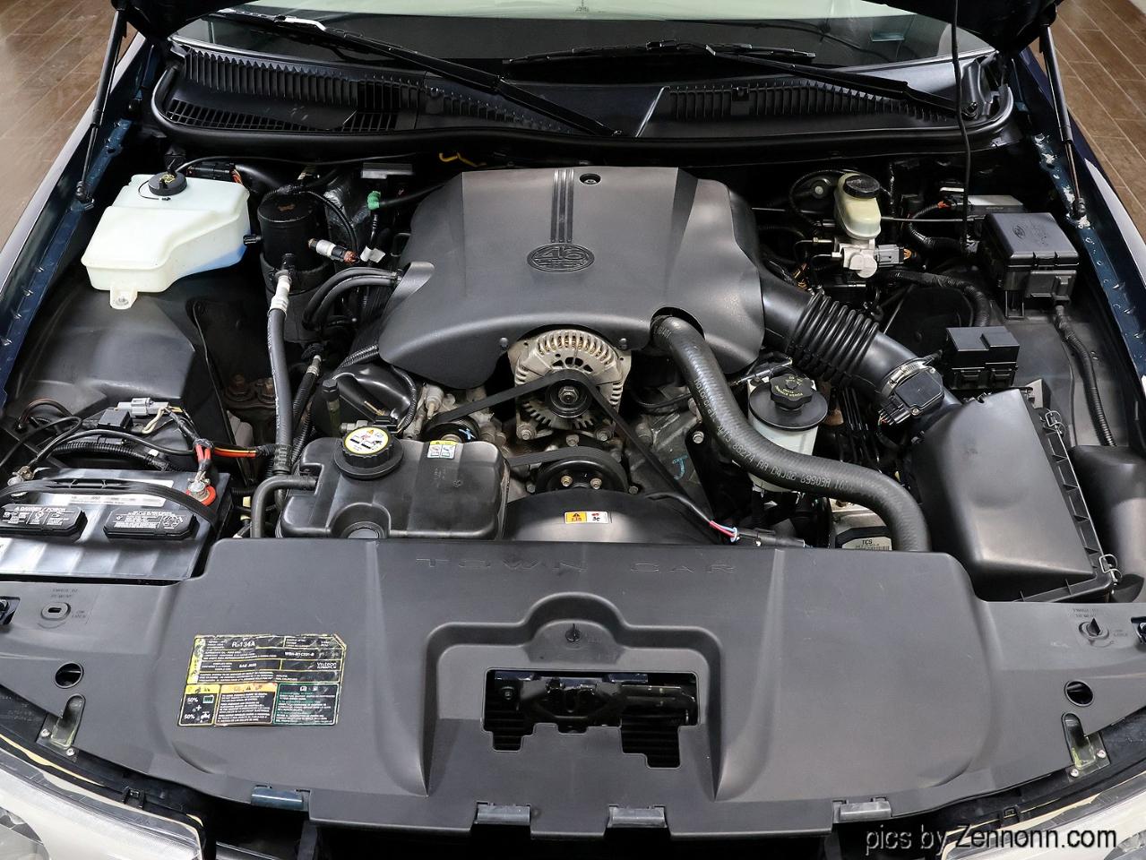 Lincoln Town Car 4dr Sdn Executive 2001