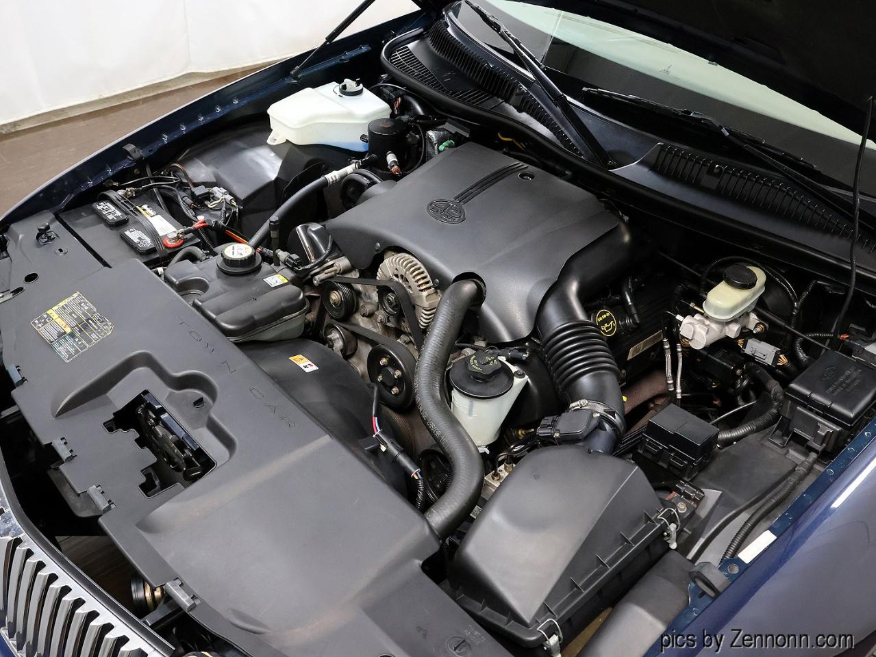 Lincoln Town Car 4dr Sdn Executive 2001