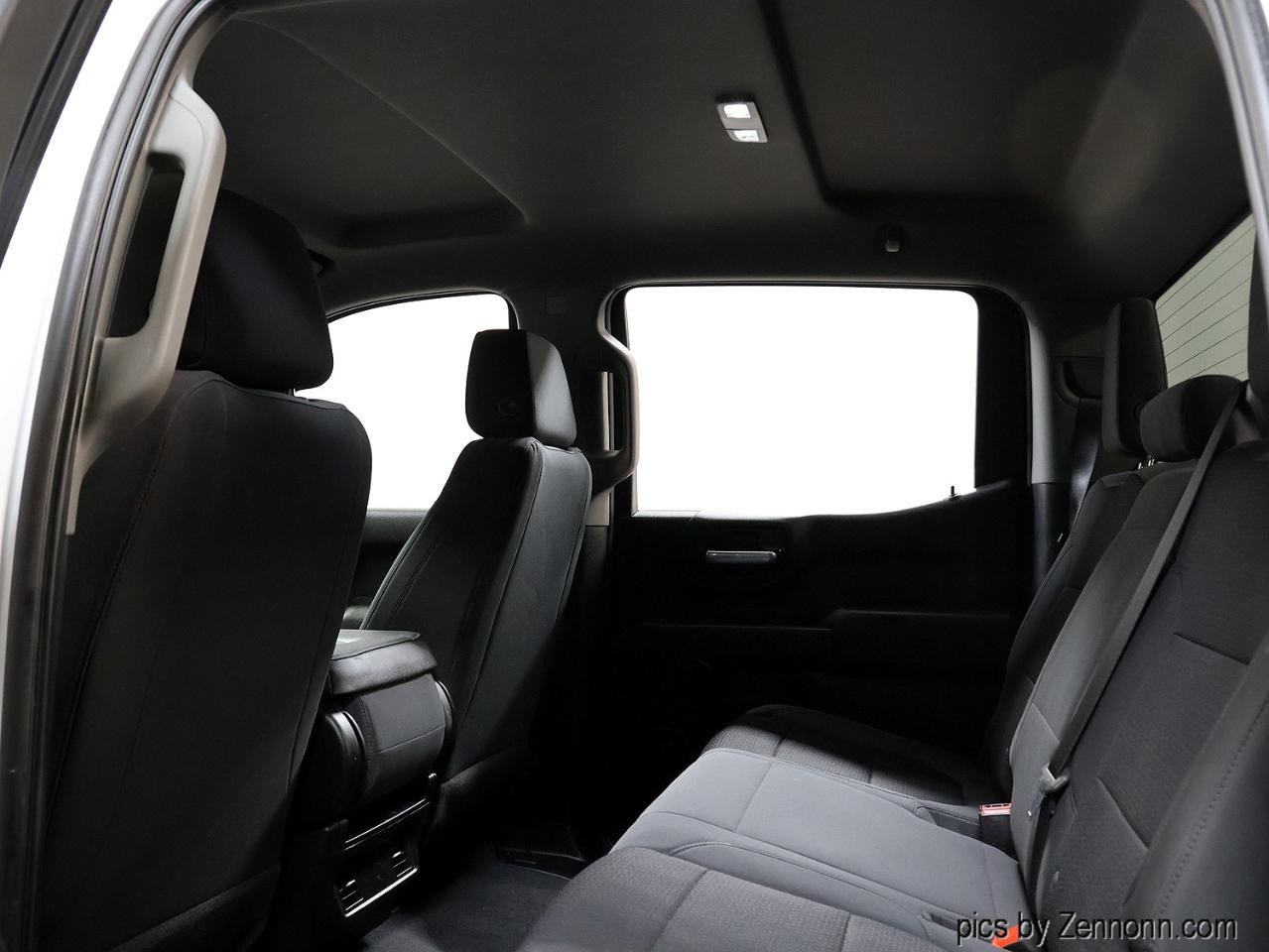 Chevrolet Silverado 1500 4WD Crew Cab 147" Custom 2021