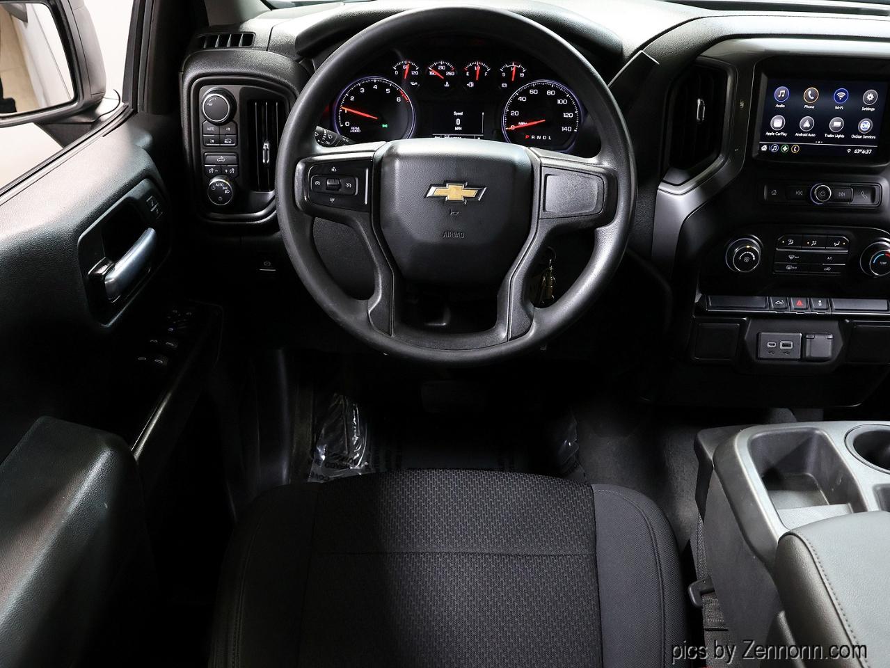 Chevrolet Silverado 1500 4WD Crew Cab 147" Custom 2021