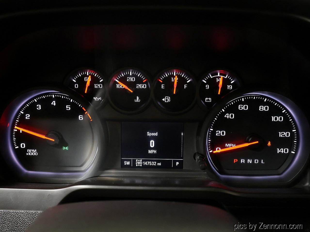 Chevrolet Silverado 1500 4WD Crew Cab 147" Custom 2021