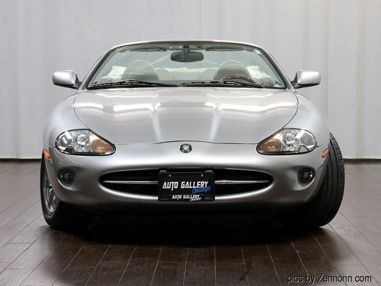 Jaguar XK8 2dr Convertible 1999
