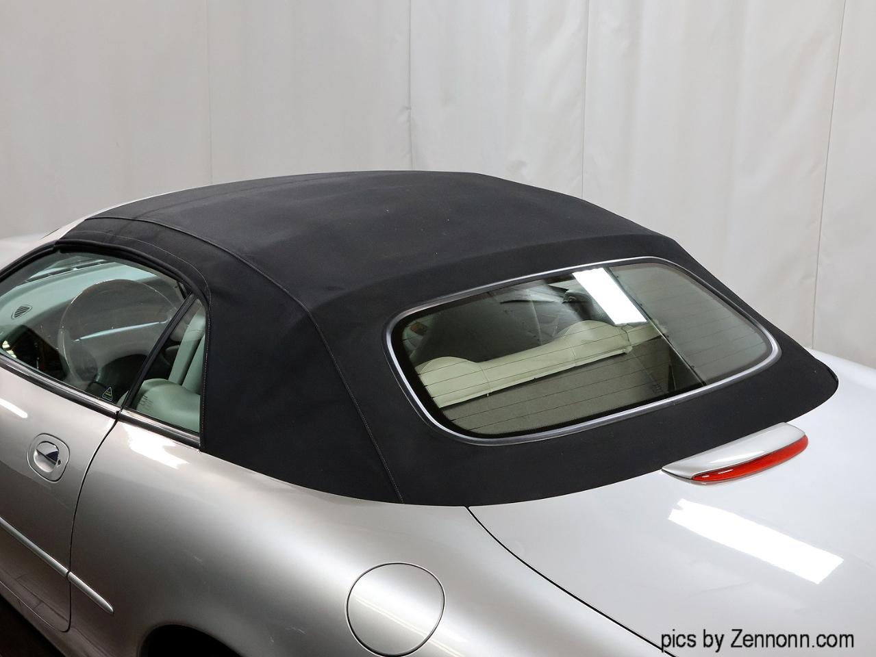 Jaguar XK8 2dr Convertible 1999