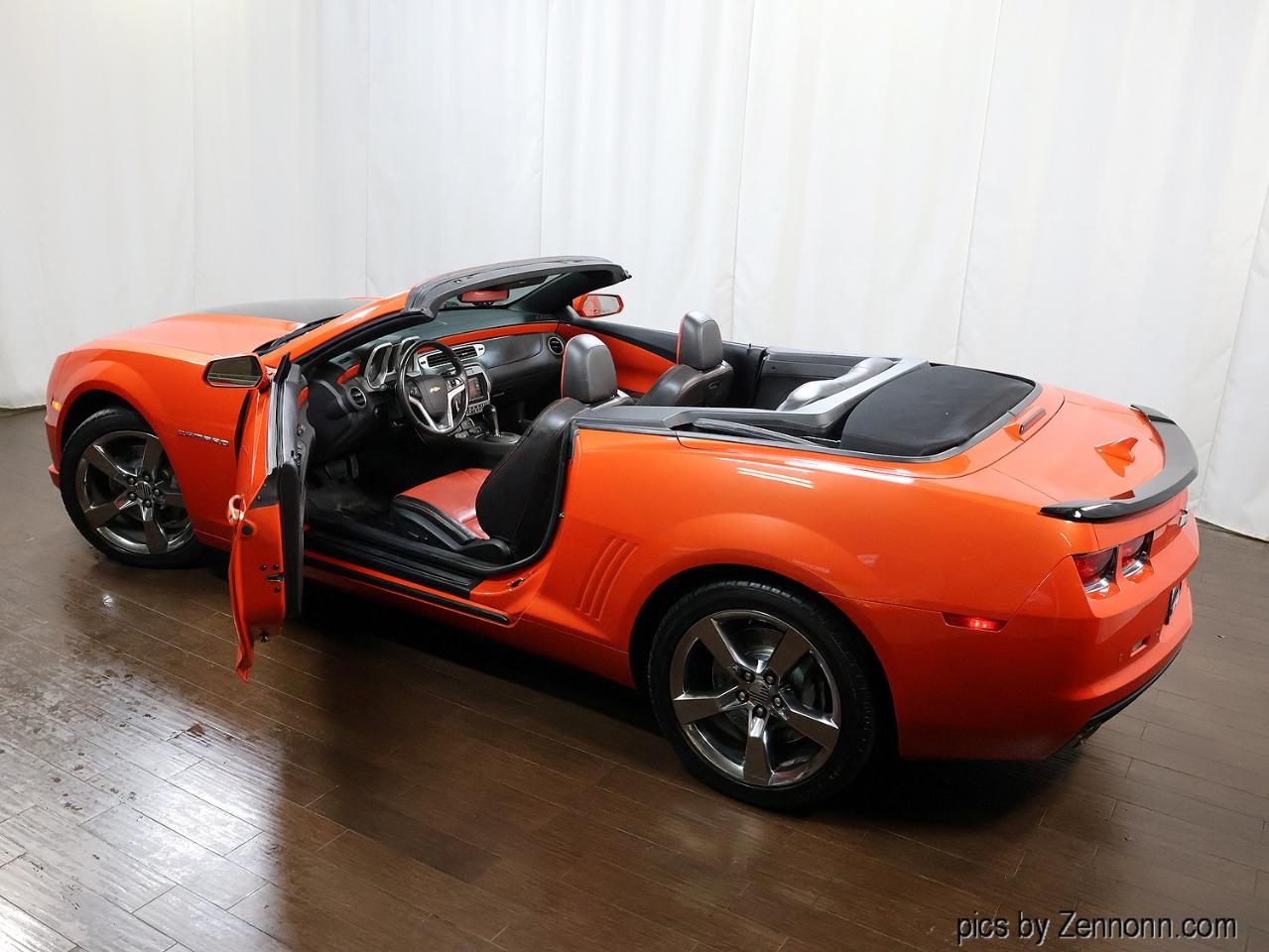 Chevrolet Camaro 2dr Conv 2SS 2012