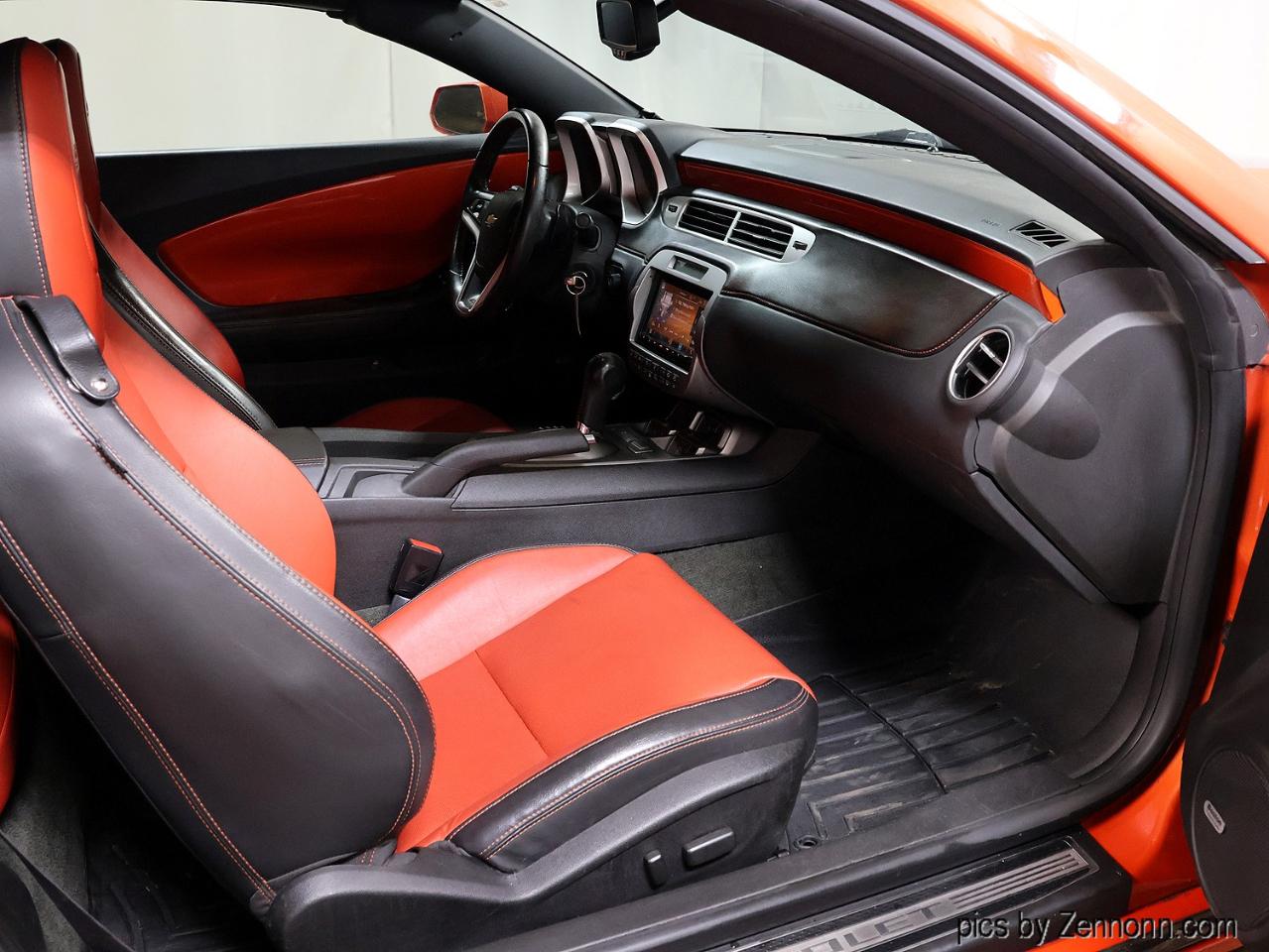 Chevrolet Camaro 2dr Conv 2SS 2012