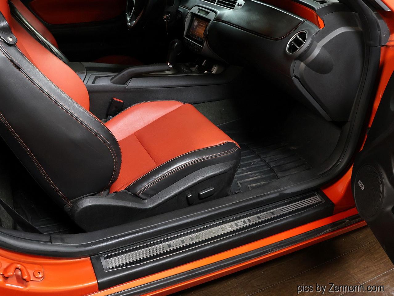 Chevrolet Camaro 2dr Conv 2SS 2012