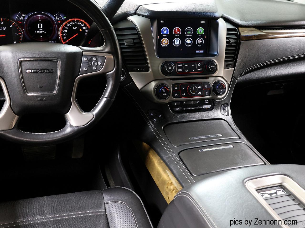 GMC Yukon XL 4WD 4dr Denali 2016