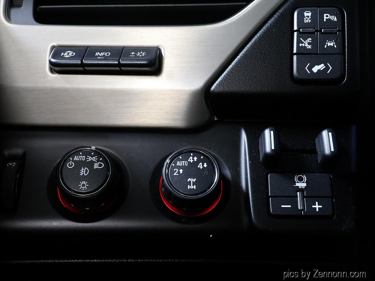 GMC Yukon XL 4WD 4dr Denali 2016