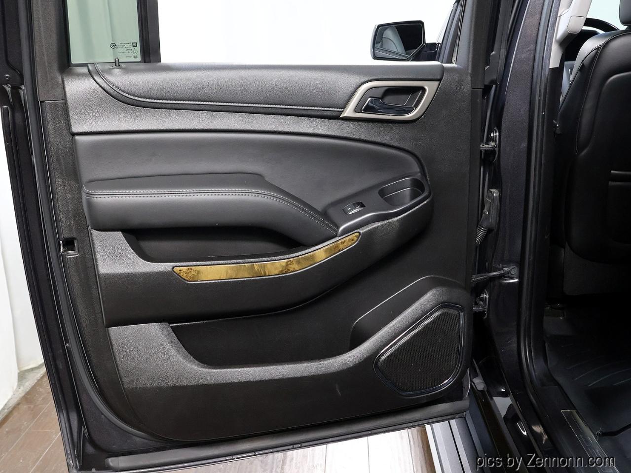 GMC Yukon XL 4WD 4dr Denali 2016