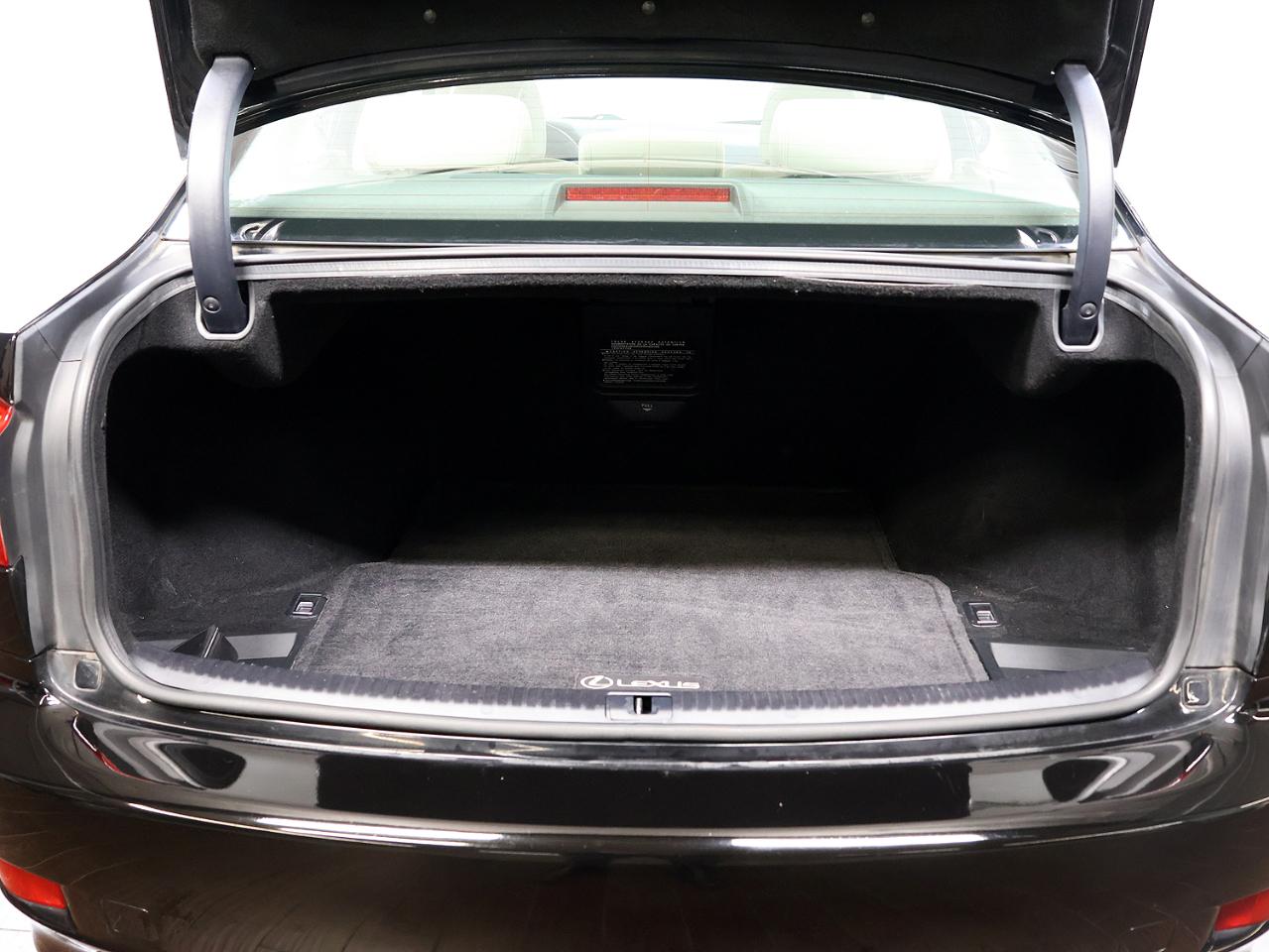 Lexus IS 250 4dr Sport Sdn Auto AWD 2009