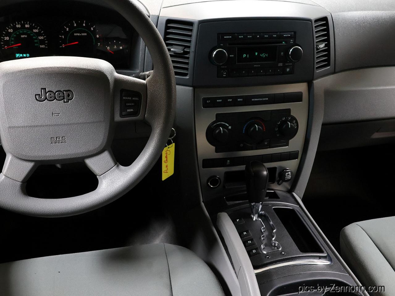 Jeep Grand Cherokee 4dr Laredo 4WD 2006