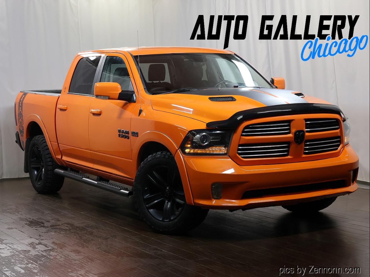 RAM 1500 4WD Crew Cab 140.5" Sport 2017