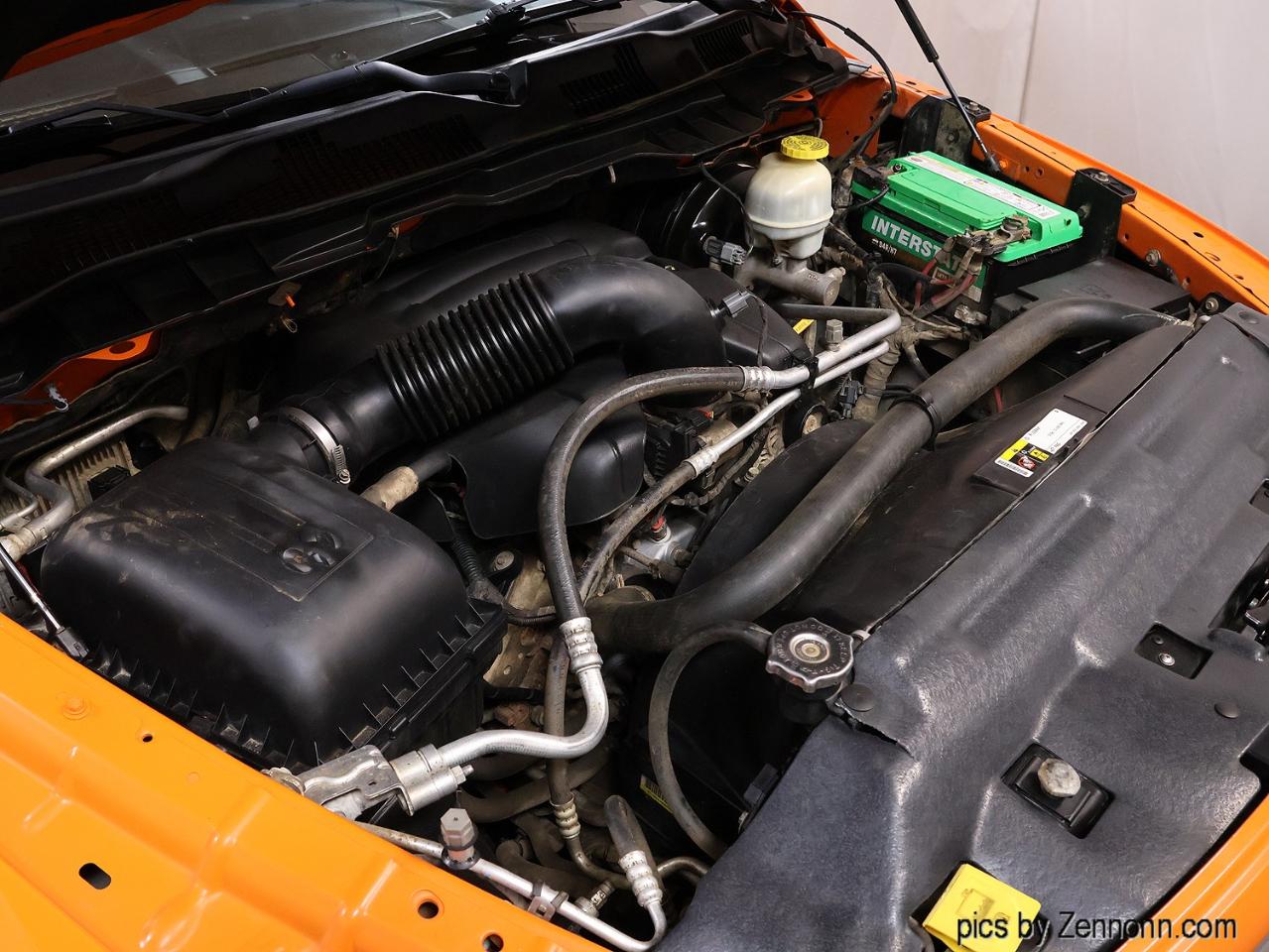 RAM 1500 4WD Crew Cab 140.5" Sport 2017