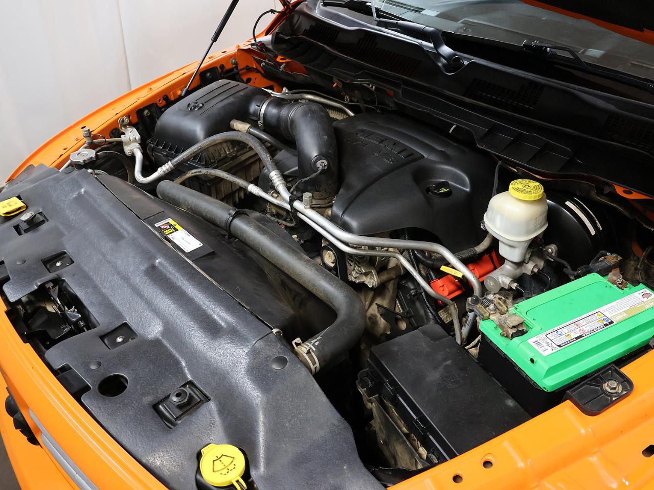 RAM 1500 4WD Crew Cab 140.5" Sport 2017