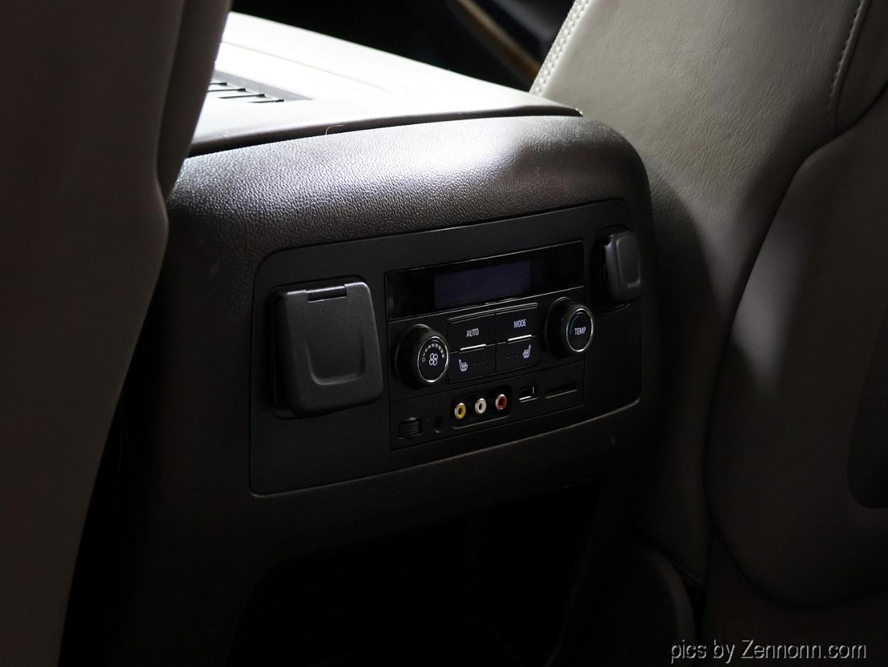 GMC Yukon 4WD 4dr Denali 2016