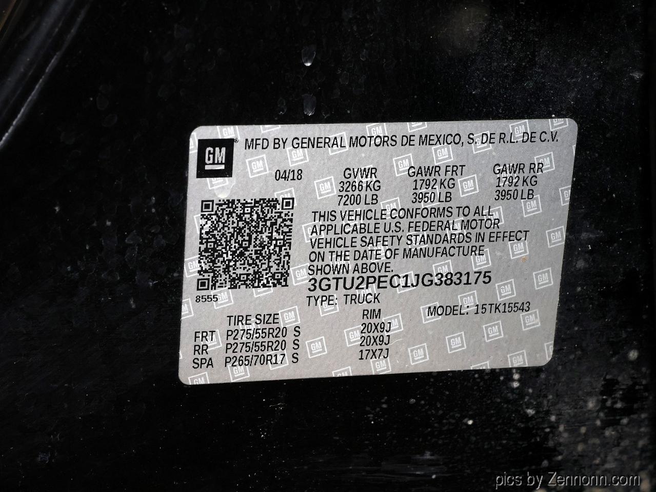 GMC Sierra 1500 4WD Crew Cab 143.5" Denali 2018