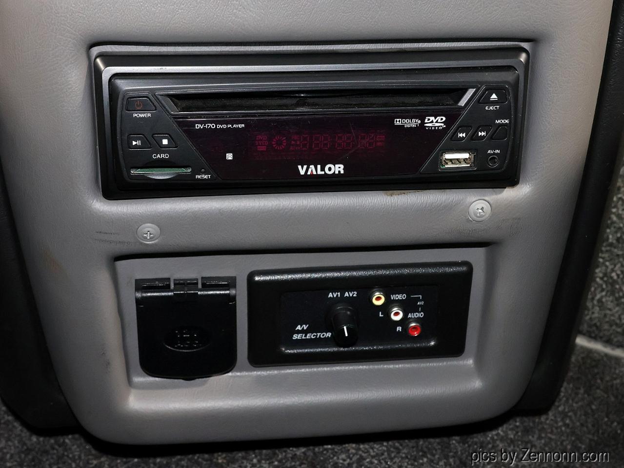 Chevrolet Express Passenger RWD 3500 155" LT 2010