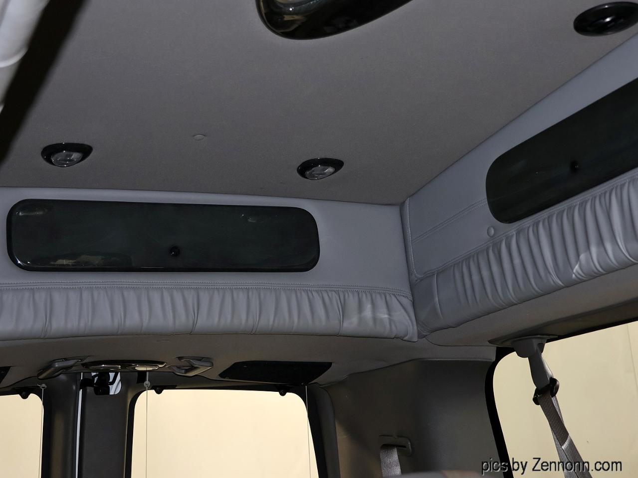 Chevrolet Express Passenger RWD 3500 155" LT 2010