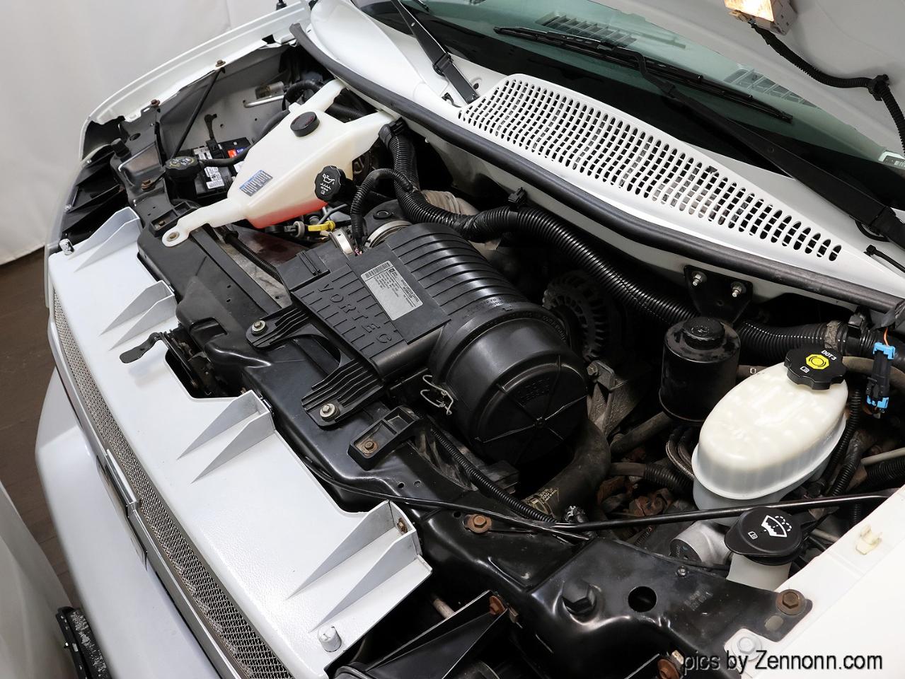 Chevrolet Express Passenger RWD 3500 155" LT 2010