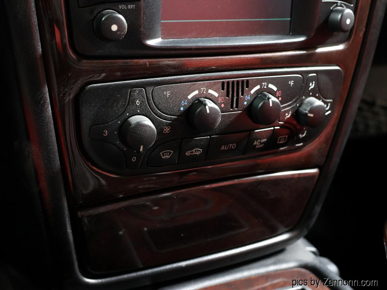 Mercedes-Benz G-Class 4MATIC 4dr 5.0L 2004