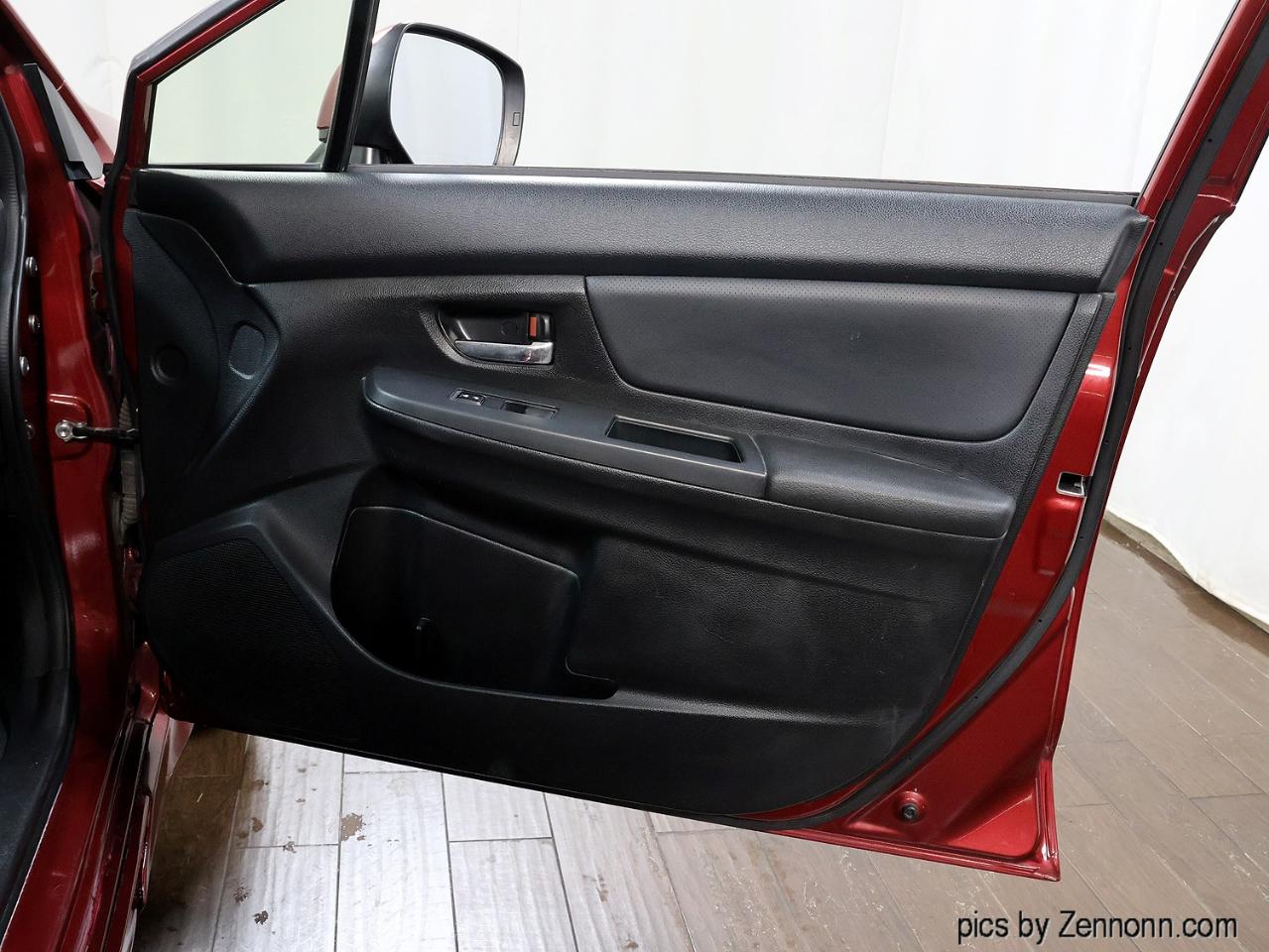 Subaru Impreza Wagon 5dr Auto 2.0i Sport Limited 2014