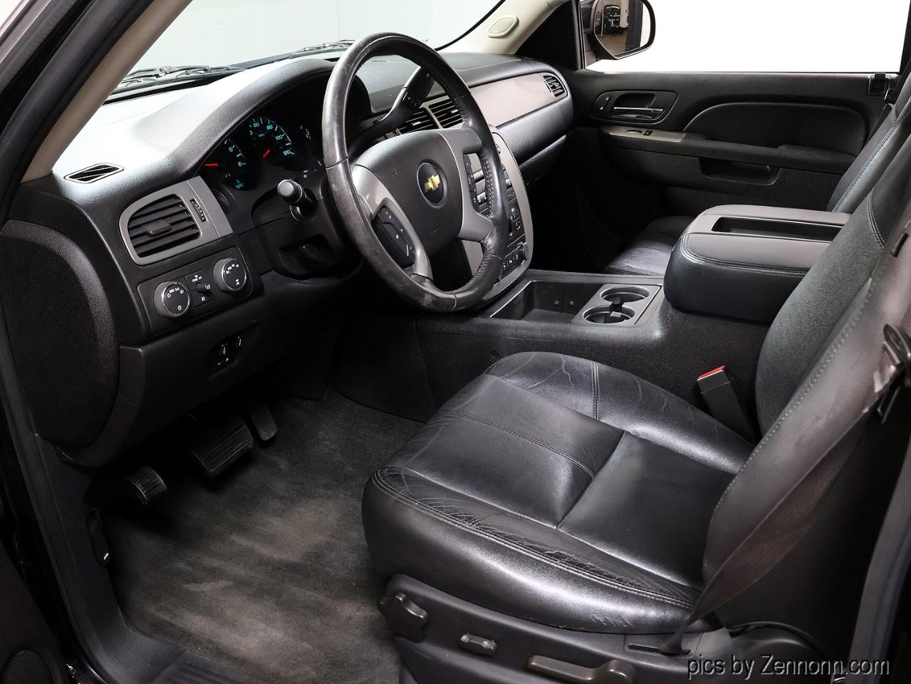 Chevrolet Avalanche  2013