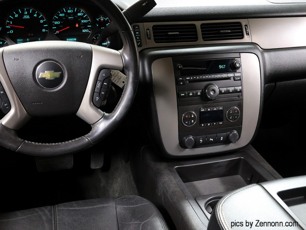 Chevrolet Avalanche  2013