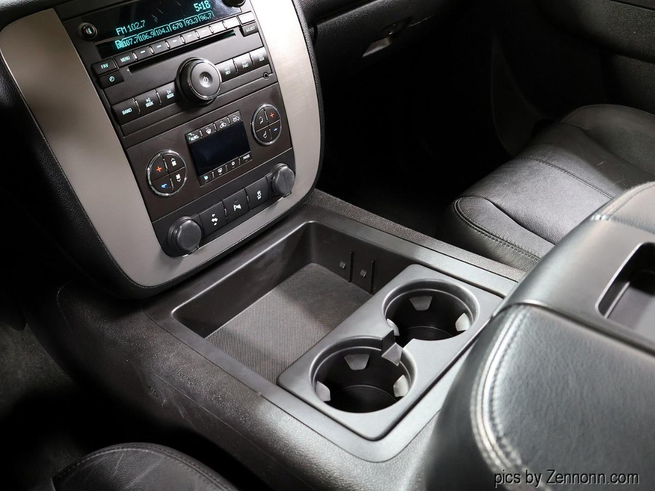 Chevrolet Avalanche  2013