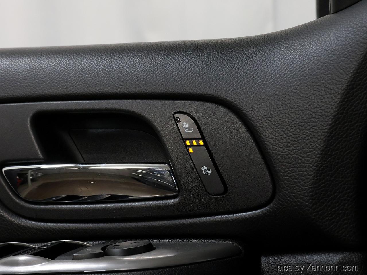 Chevrolet Avalanche  2013