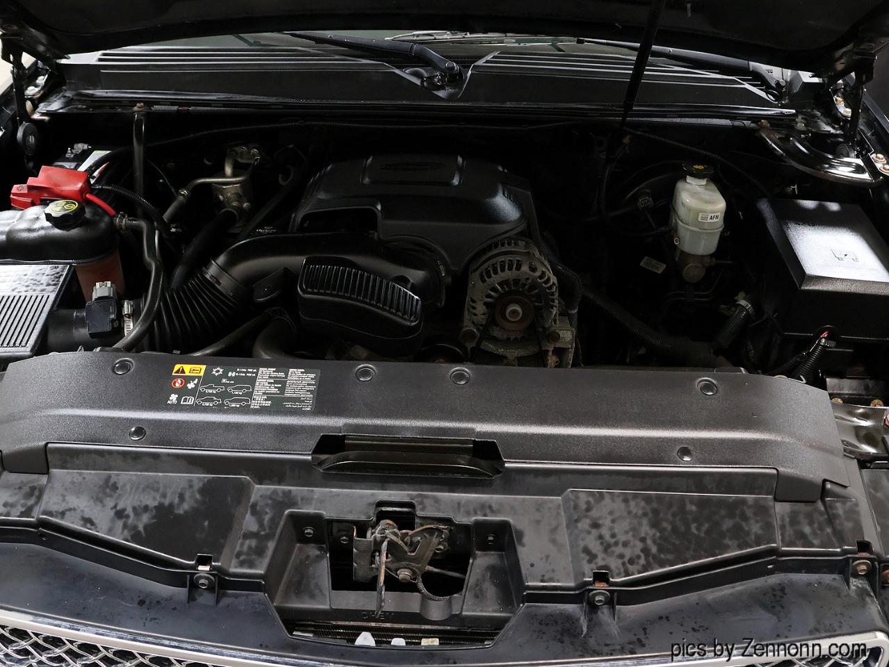 Chevrolet Avalanche  2013