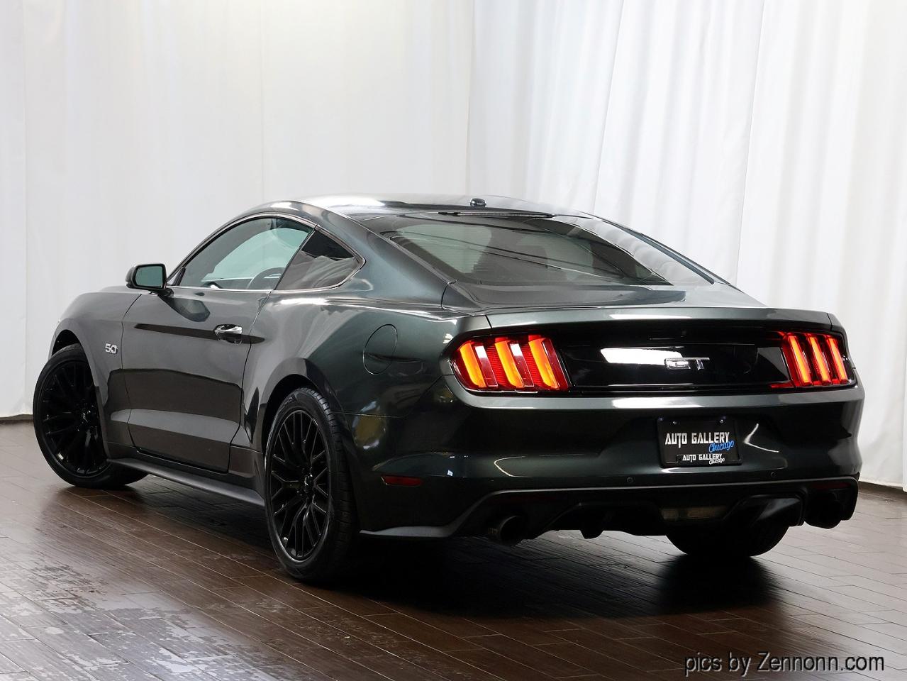 Ford Mustang 2dr Fastback GT 2015