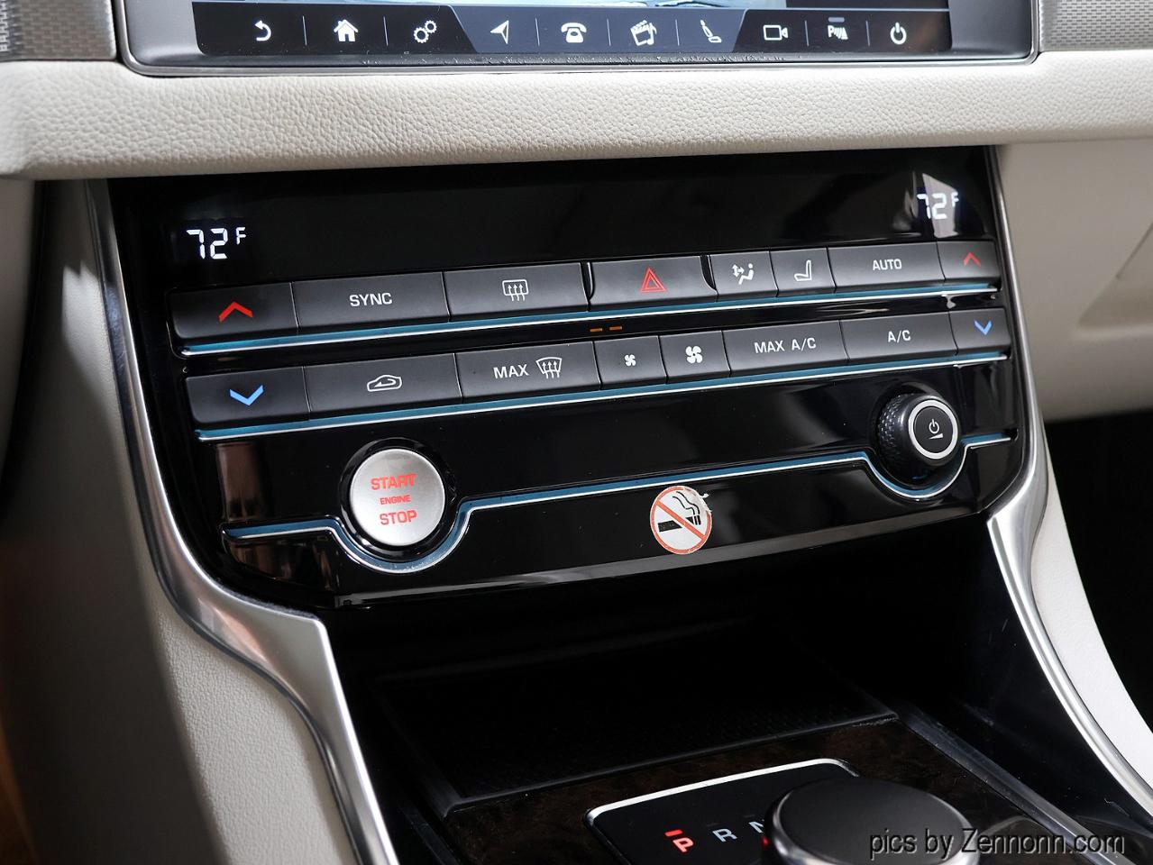 Jaguar XF Sedan 25t Prestige AWD 2020