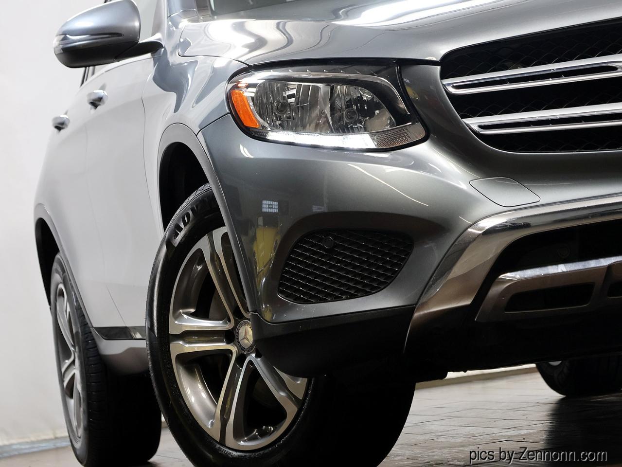 Mercedes-Benz GLC 4MATIC 4dr GLC 300 2016