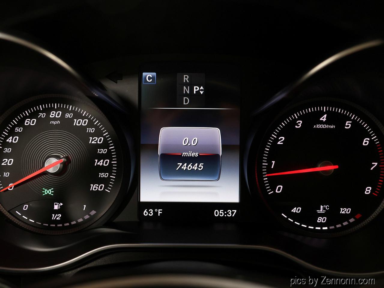 Mercedes-Benz GLC 4MATIC 4dr GLC 300 2016